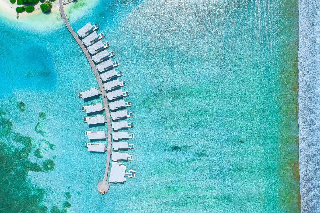 Вилла (Павильон над водой с 2 спальнями и видом на море) курортного отеля Holiday Inn Resort Kandooma Maldives, Гурайдо