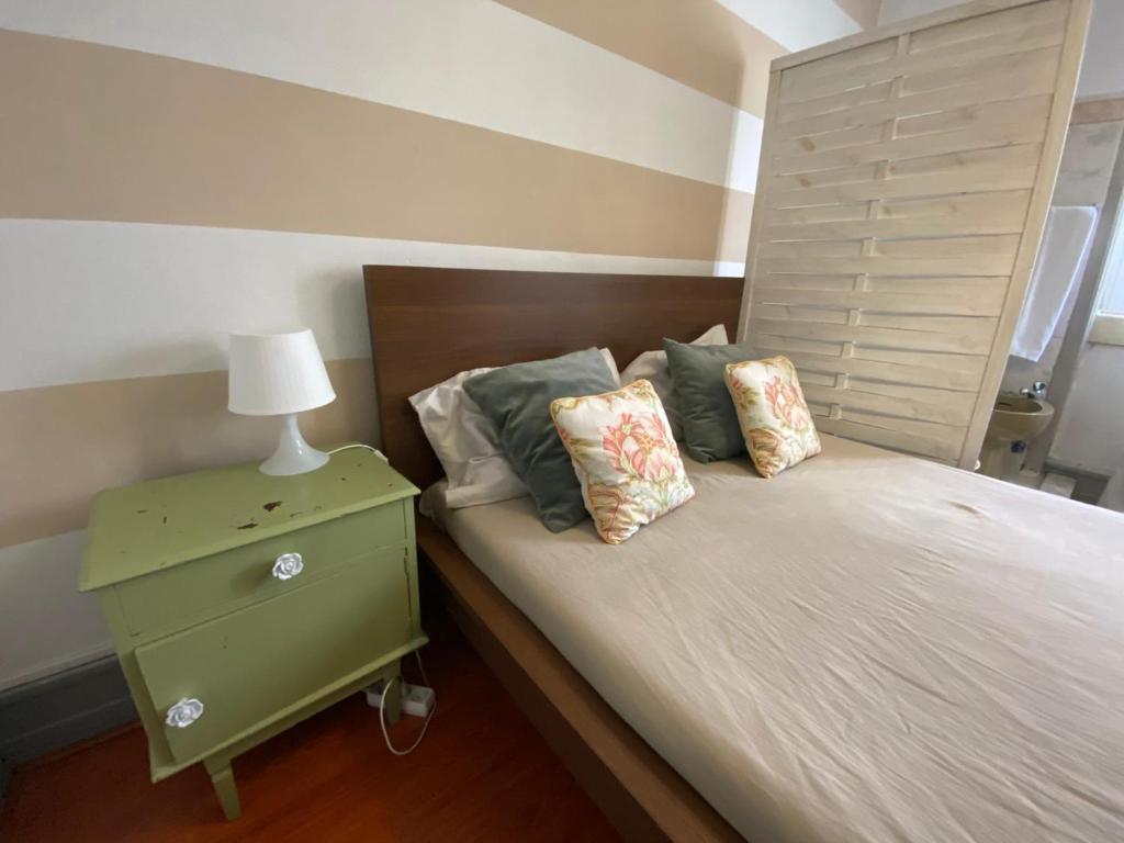 Двухместный (Двухместный номер с 1 кроватью и общей ванной комнатой) гостевого дома Guest House Infante Dom Henrique, Коимбра