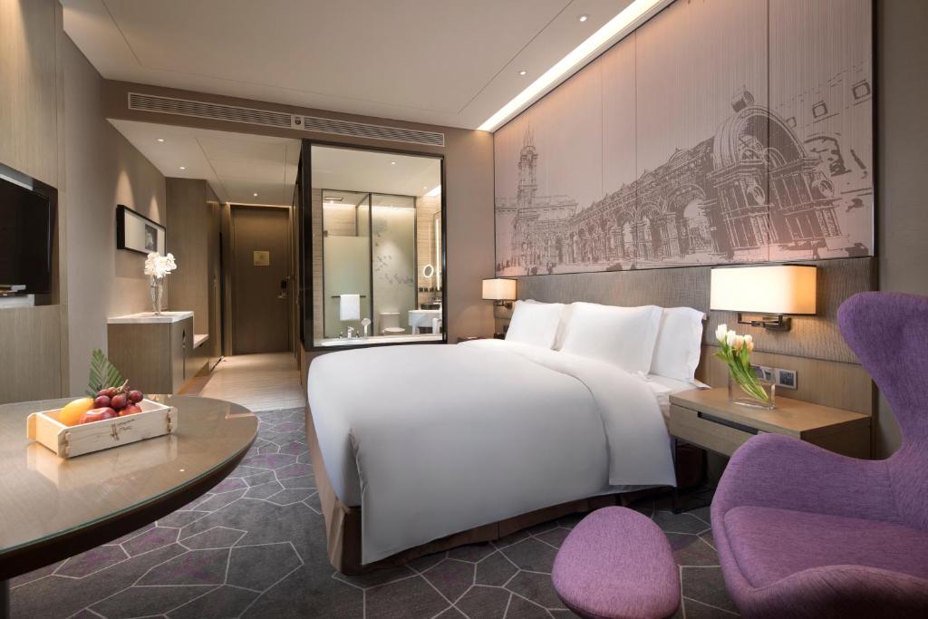 Двухместный (Двухместный номер Делюкс с 1 кроватью или 2 отдельными кроватями) отеля Crowne Plaza Harbin Songbei, Харбин