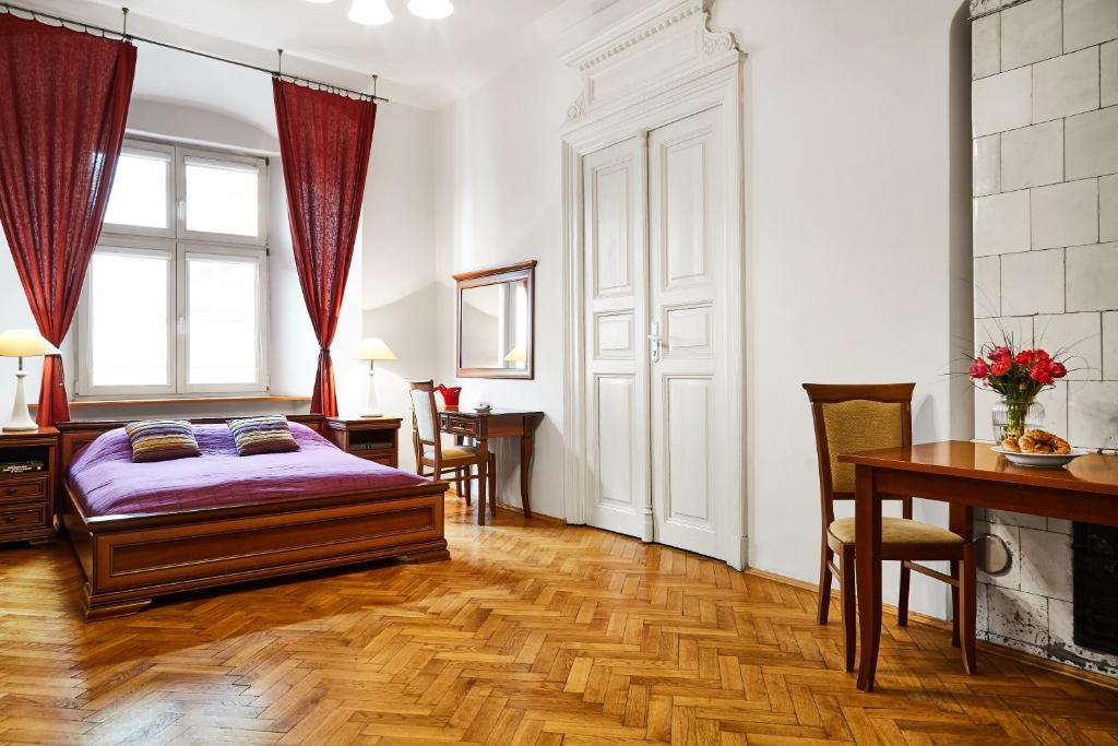 Студио (Стандартный номер-студио для 4 человек - Вид на город), Krakow For You Budget Apartments