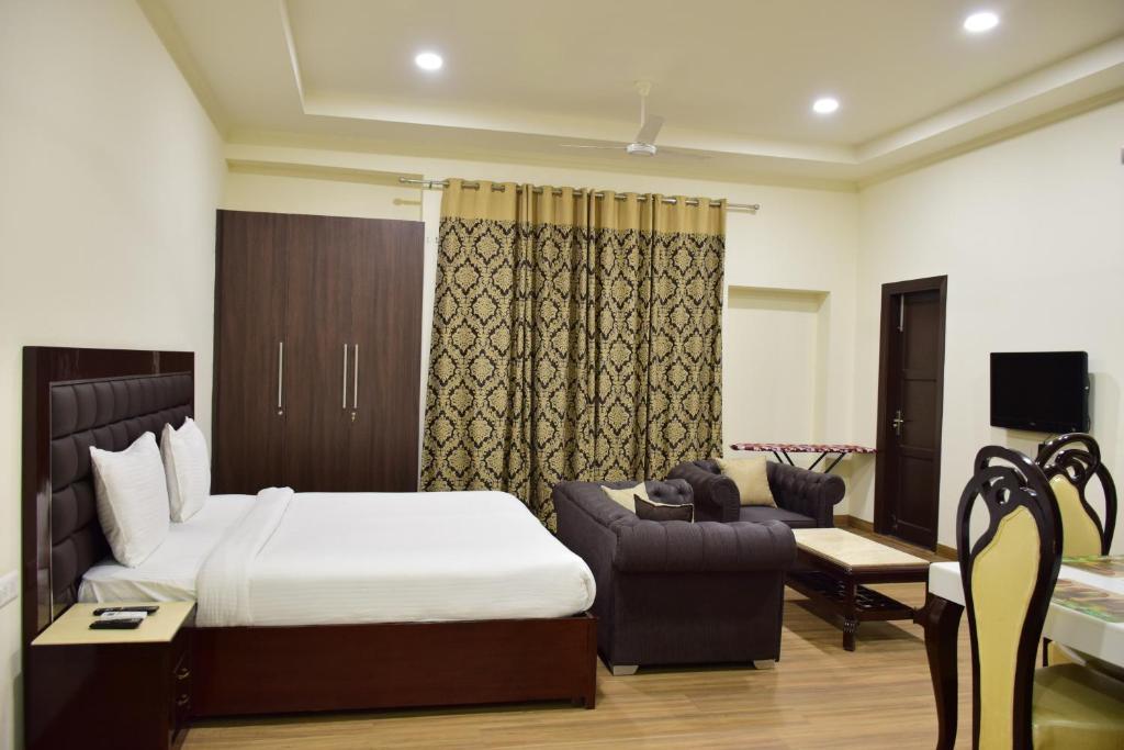 Апартаменты (Роскошные апартаменты с 2 спальнями), When In Gurgaon - Service Apartments