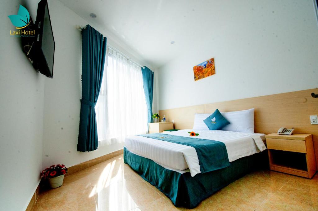 Двухместный (Двухместный номер с 1 кроватью и балконом) отеля Lavi Hotel Da Lat, Далат