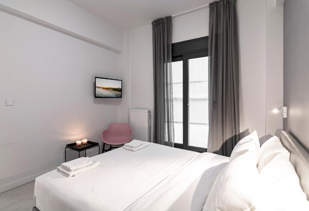 Апартаменты (Апартаменты с 1 спальней и патио), Heritage Boutique Apartments