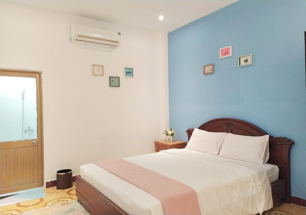 Двухместный (Улучшенный двухместный номер с 1 кроватью), Mint Homestay Nha Trang