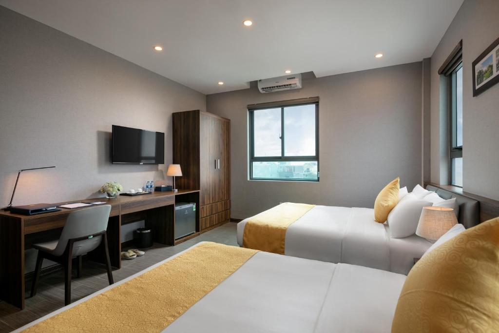 Двухместный (Двухместный номер с 2 отдельными кроватями) отеля Golden Season Hotel, Ниньбинь