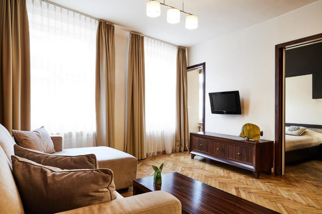 Апартаменты (Апартаменты с 1 спальней и видом на Рыночную площадь), Krakow For You Apartments