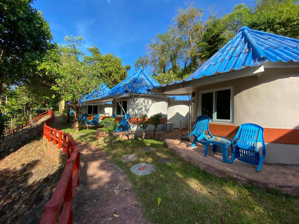 Номер (Бунгало с видом на сад), Koh Mak Buri Hut Natural Resort