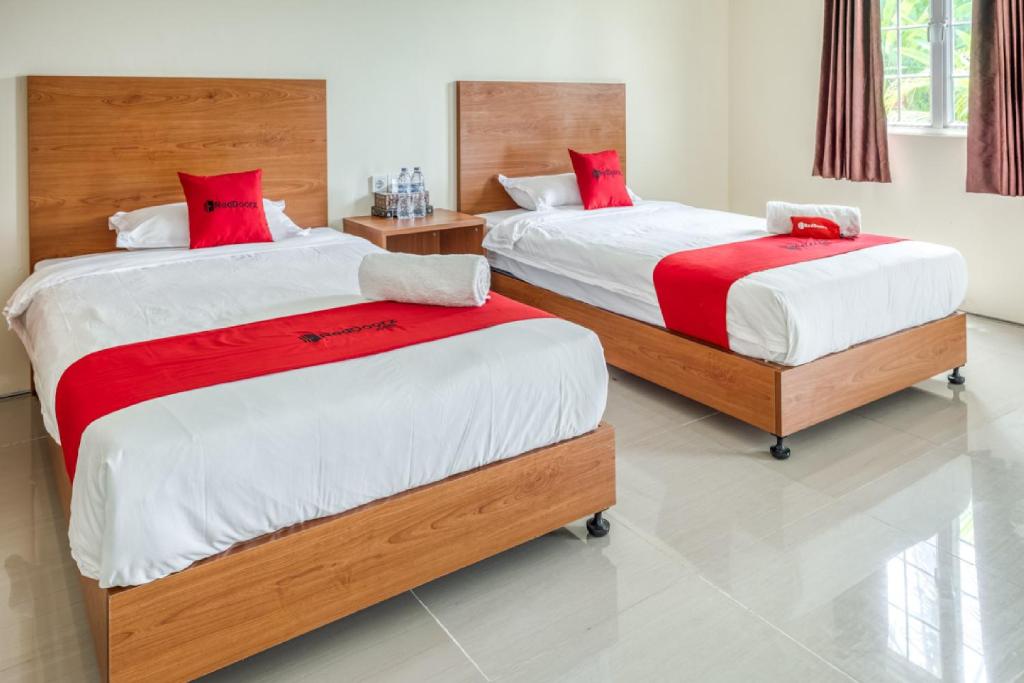 Двухместный (Двухместный номер с 2 отдельными кроватями) гостевого дома RedDoorz Resort near Bukit Campuhan Ubud, Убуд