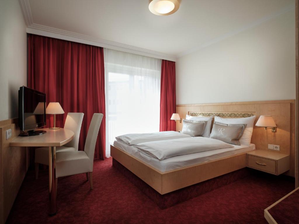 Двухместный (Двухместный номер «Комфорт» с 1 кроватью) отеля Rumer Hof, Инсбрук