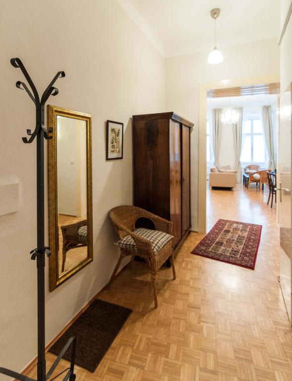 Апартаменты (Уютные апартаменты с 1 спальней - Kurrentgasse 10, 1010 Вена, Австрия), Elegant Vienna