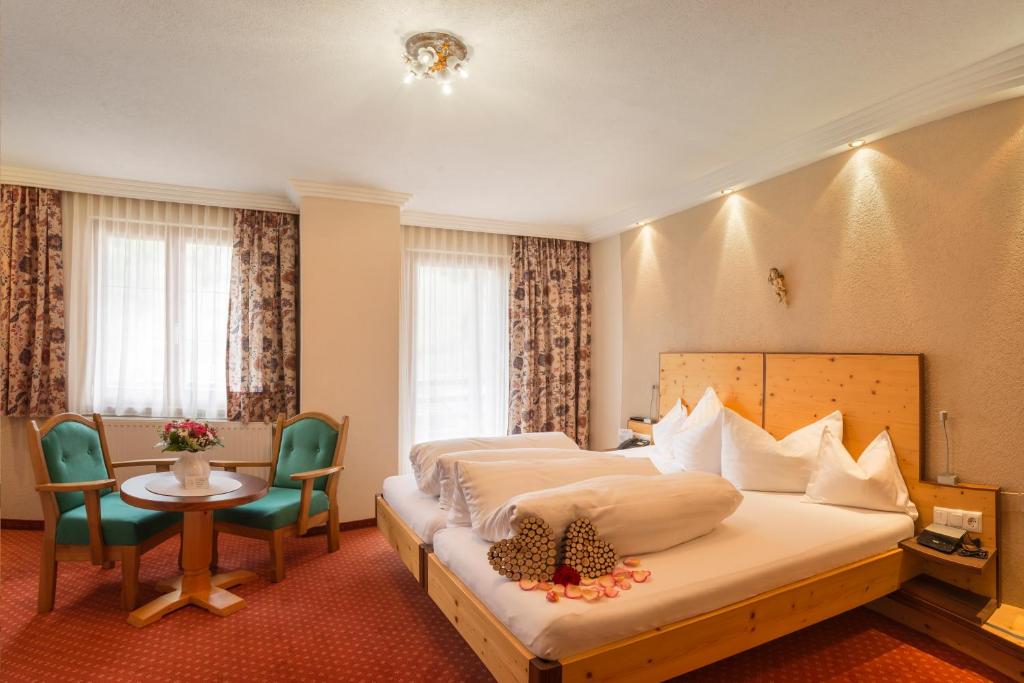 Двухместный (Двухместный номер с 1 кроватью и собственной ванной комнатой) отеля Hotel Ehrenreich, Санкт-Антон-ам-Арльберг