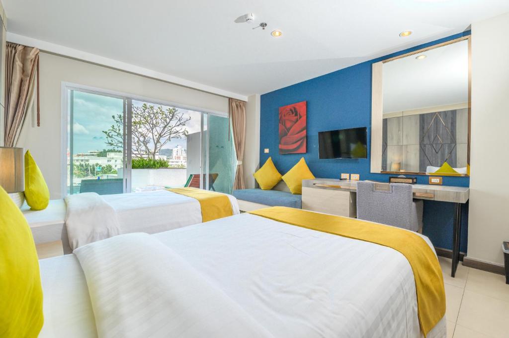 Двухместный (Двухместный номер Делюкс с 1 кроватью или 2 отдельными кроватями, доступ к бассейну) курортного отеля Andakira, Пхукет