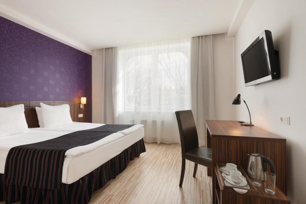 Двухместный (Двухместный номер «Комфорт» с 1 кроватью или 2 отдельными кроватями) отеля Days Hotel Riga, Рига