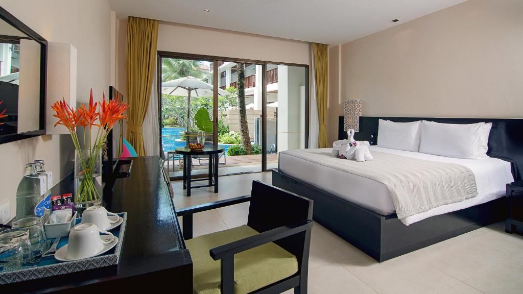 Двухместный (Двухместный номер с 1 кроватью и выходом к бассейну) курортного отеля Apsara Beachfront Resort & Villa, Кхаулак