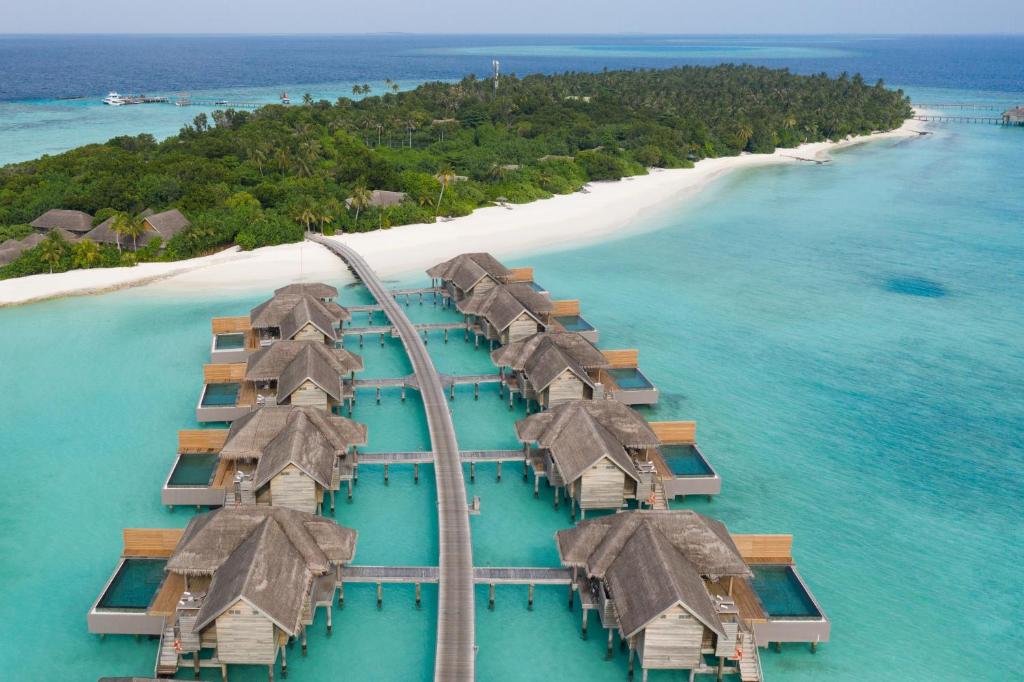 Вилла (Семейная вилла над водой с бассейном: скидка на трансфер в обе стороны) курортного отеля Vakkaru Maldives, Ваккару
