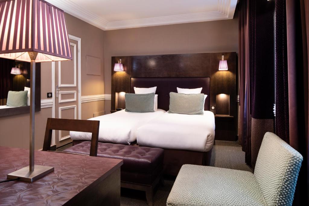 Двухместный (Двухместный номер с 2 отдельными кроватями) отеля Elysées Hôtel, Париж