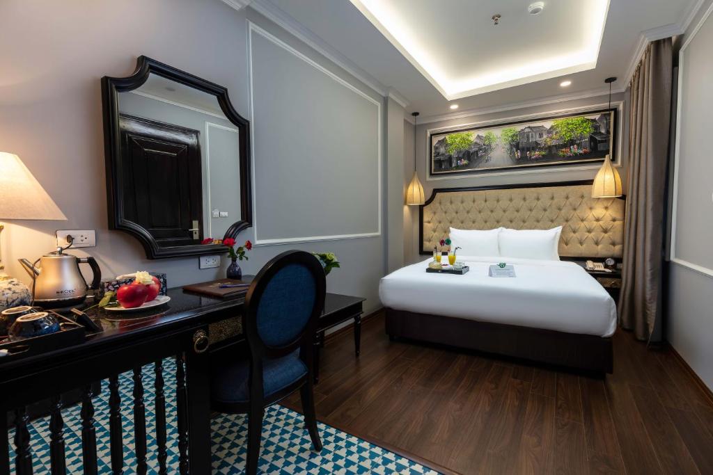 Двухместный (Двухместный номер Делюкс с 1 кроватью) отеля Babylon Premium Hotel & Spa, Ханой