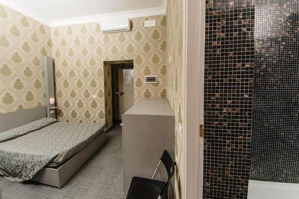 Двухместный (Улучшенный двухместный номер с 1 кроватью) хостела Hostel Beautiful, Рим