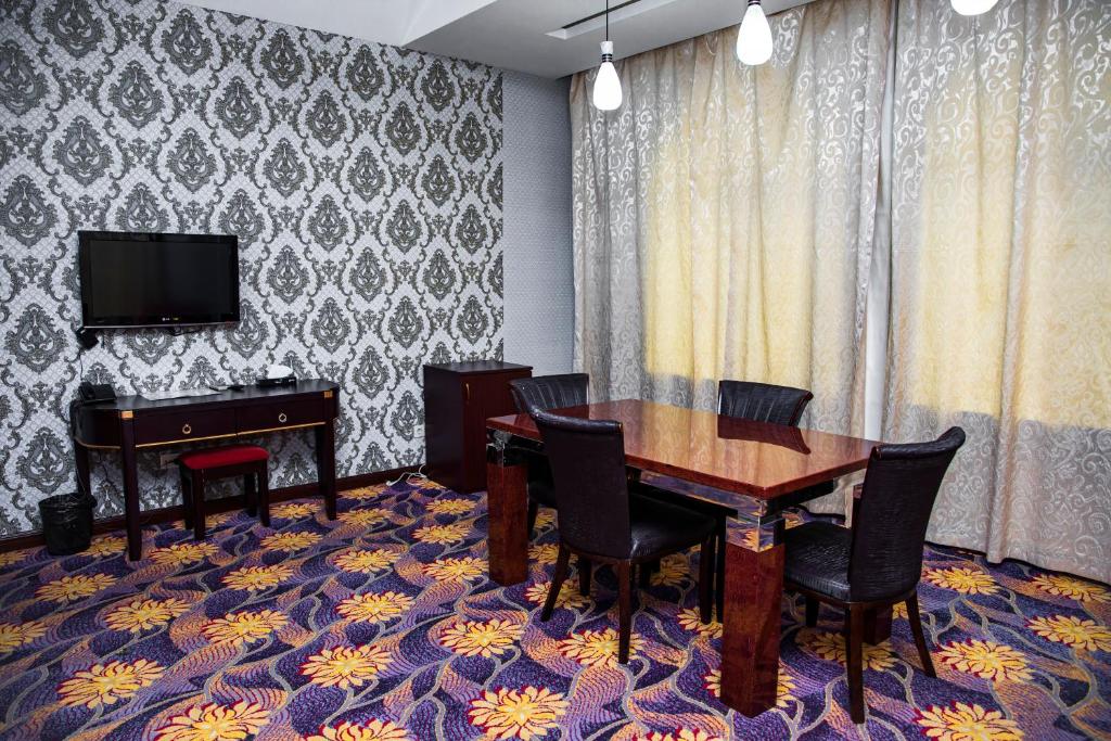Двухместный (Двухместный номер Делюкс с 1 кроватью) отеля Safran, Баку