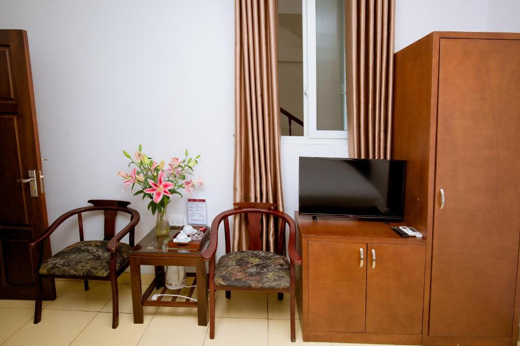 Двухместный (Двухместный номер с 1 кроватью) гостевого дома Viet Huong Hotel, Ниньбинь