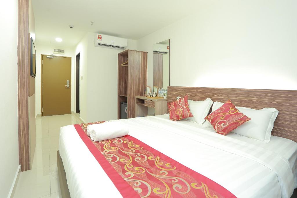 Двухместный (Номер Делюкс с кроватью размера «king-size») отеля Bitz Bintang Hotel, Куала-Лумпур