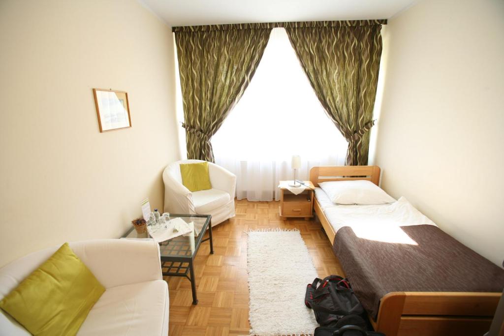 Двухместный (Двухместный номер эконом-класса с 1 кроватью) отеля Zajazd Azyl Inn, Вроцлав