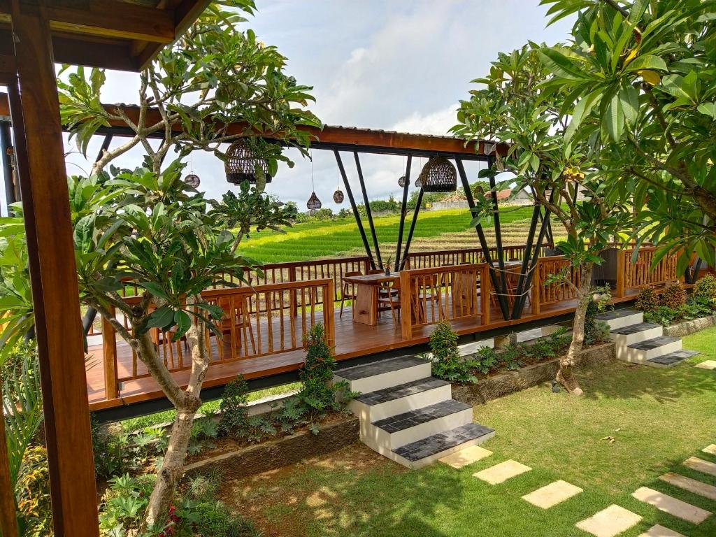 Сьюит (Люкс с видом на озеро), LA Pan Nam Luxury Woods Villas Joglo style with Ricefiel view