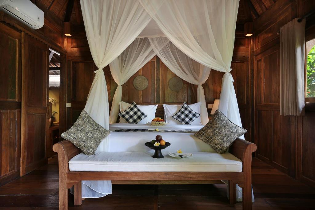 Вилла (Люкс Wooden, вид на рисовое поле и бассейн), Puri Landu Ubud Luxury Villas