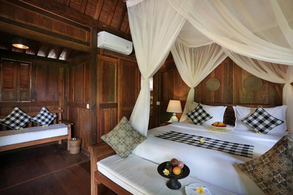 Вилла (Люкс Wooden, вид на рисовое поле и бассейн), Puri Landu Ubud Luxury Villas