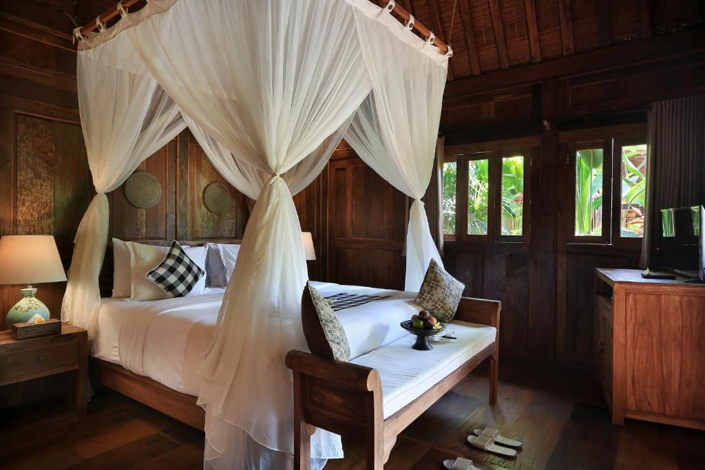 Вилла (Люкс Wooden, вид на рисовое поле и бассейн), Puri Landu Ubud Luxury Villas