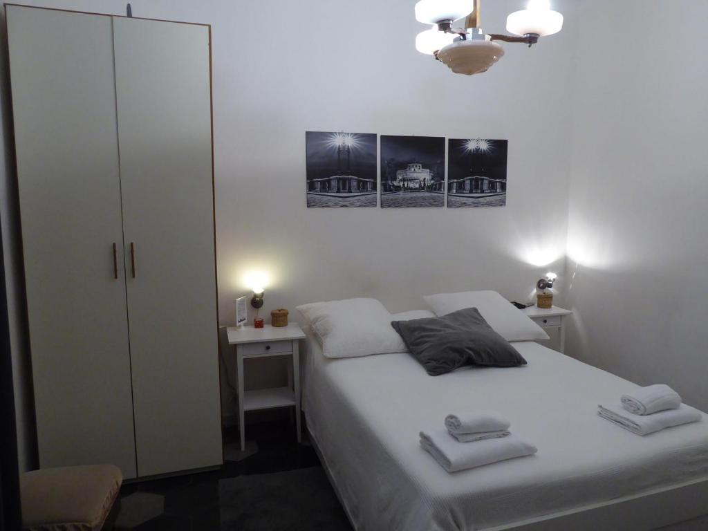 Двухместный (Двухместный номер с 1 кроватью и собственной ванной комнатой) отеля La Dolce Vita Roma, Рим