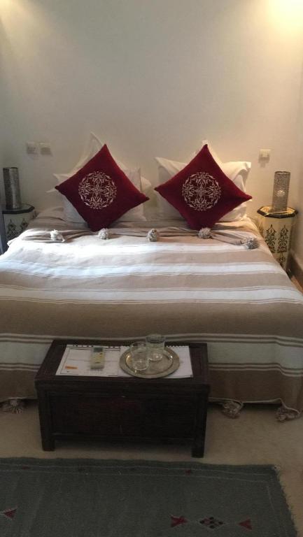 Двухместный (Стандартный двухместный номер с 1 кроватью или 2 отдельными кроватями и видом на сад) гостевого дома Riad Jnan El Cadi, Марракеш