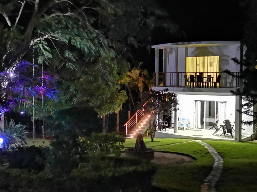Номер (Бунгало с видом на сад) отеля Cabana Victoria, Сосуа