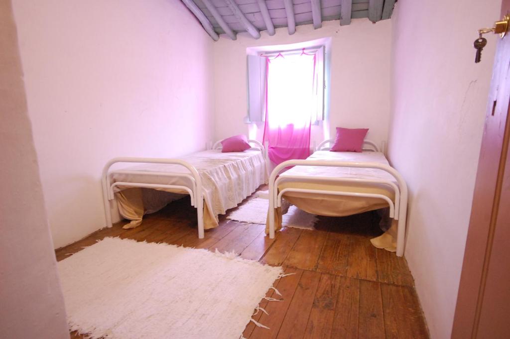 Двухместный (Двухместный номер с 2 отдельными кроватями) хостела Hostel Portalegre, Понте-де-Лима