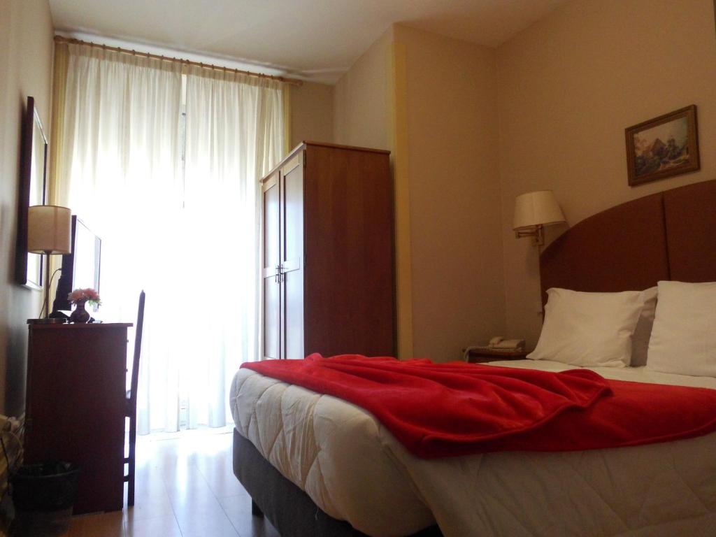 Двухместный (Двухместный номер с 1 кроватью) отеля Hotel Larbelo, Коимбра