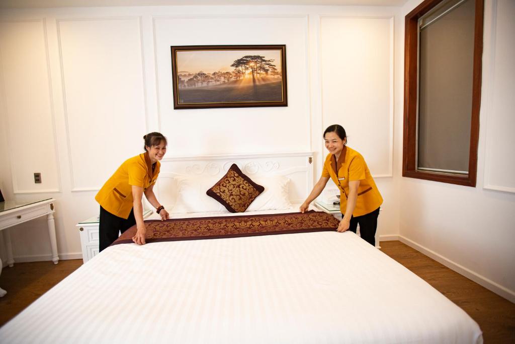 Двухместный (Двухместный номер Делюкс с 1 кроватью или 2 отдельными кроватями) отеля 7s Mai Vang 2 Hotel Dalat, Далат
