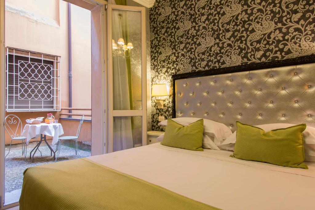 Двухместный (Двухместный номер с 1 кроватью или 2 отдельными кроватями) отеля Hotel Pedrini, Болонья