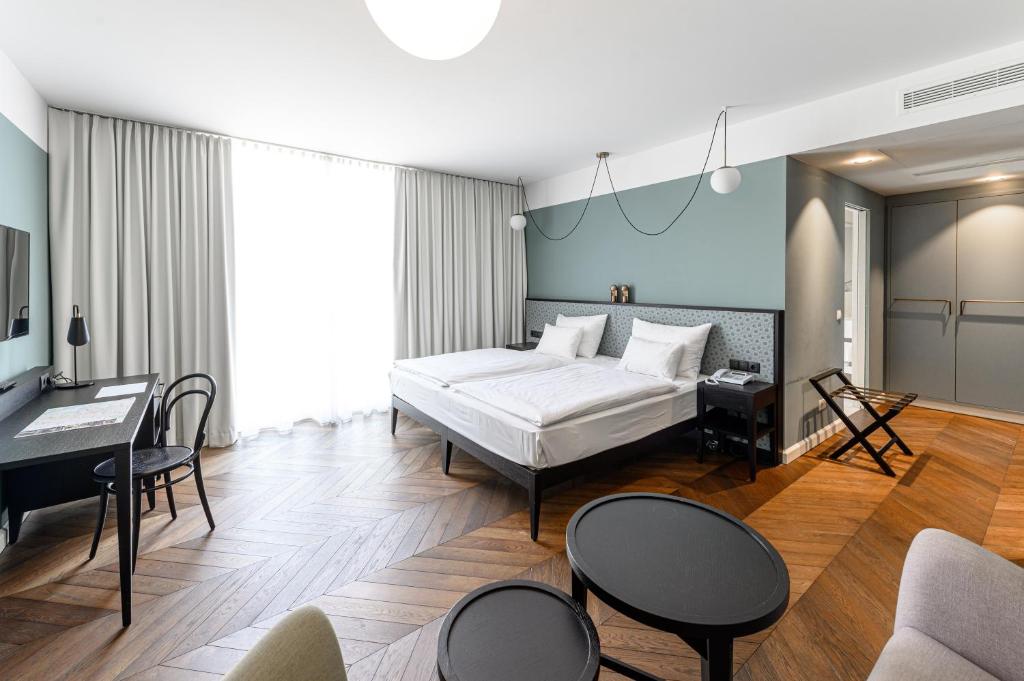 Двухместный (Двухместный номер Делюкс с 1 кроватью) отеля Hotel Caroline, Вена