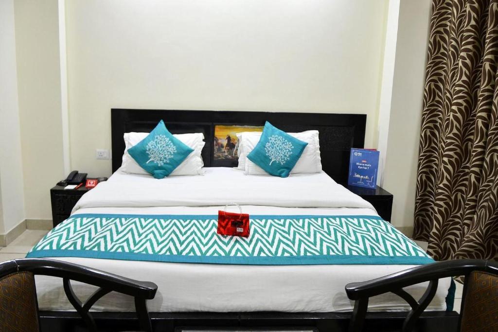 Двухместный (Двухместный номер Делюкс с 1 кроватью) отеля Hotel Kundan Palace, Нью-Дели