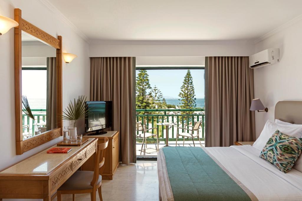 Двухместный (Двухместный номер с 2 отдельными кроватями и видом на море) курортного отеля Mitsis Rinela Beach, Коккини-Хани