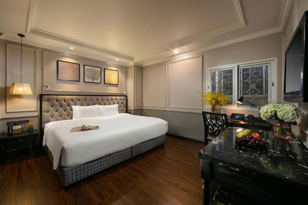 Двухместный (Представительский номер с 60-минутным сеансом массажа для 1 человека) отеля Hanoi Imperial Hotel, Ханой