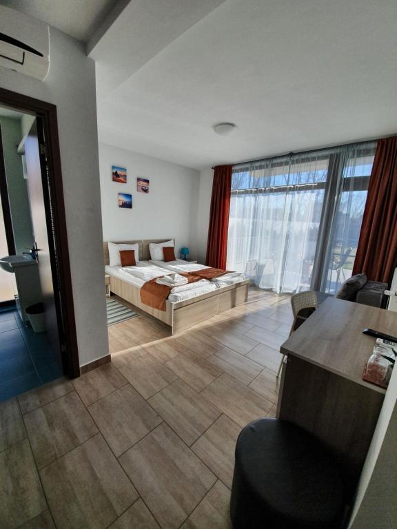 Двухместный (Двухместный номер с 1 кроватью или 2 отдельными кроватями) гостевого дома Sunny Family Vila Constanta, Констанца