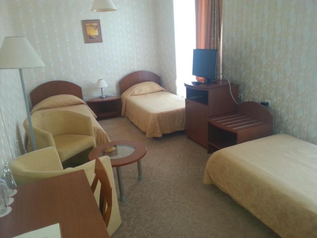 Трехместный (Трехместный номер) отеля Hotel Perperikon, Кырджали
