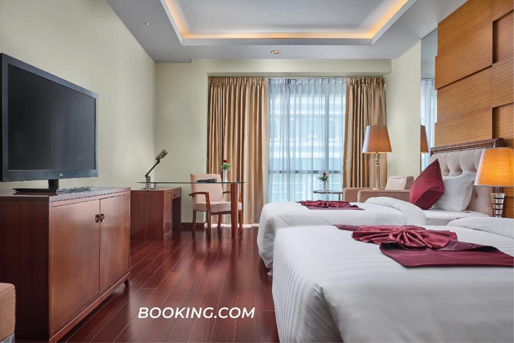 Двухместный (Двухместный номер Делюкс с 1 кроватью или 2 отдельными кроватями - Бесплатный трансфер из аэропорта) отеля Dara Airport Hotel, Пномпень