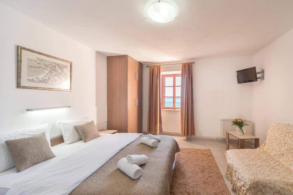 Студио (Номер-студио с видом на море) апартаментов R club Apartments Old Town Budva, Будва