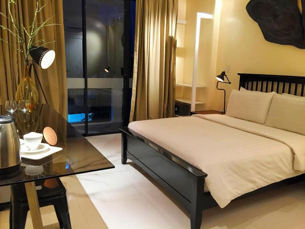 Двухместный (Номер с кроватью размера «queen-size») отеля Luxx Boutique Boracay, Боракай