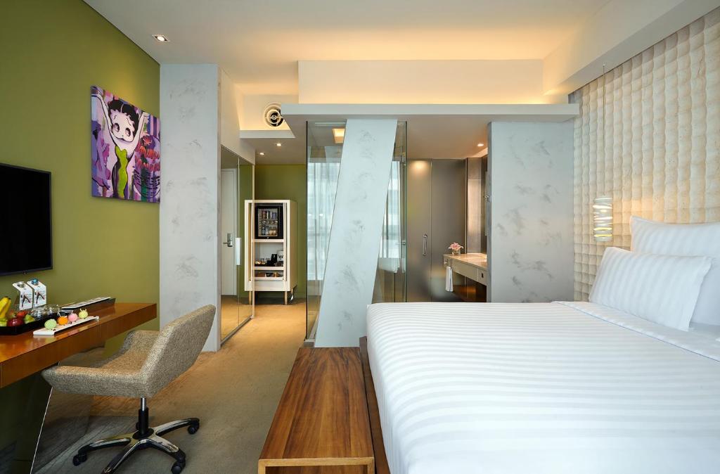 Двухместный (Двухместный номер Делюкс с 1 кроватью) отеля Pullman Jakarta Central Park, Джакарта