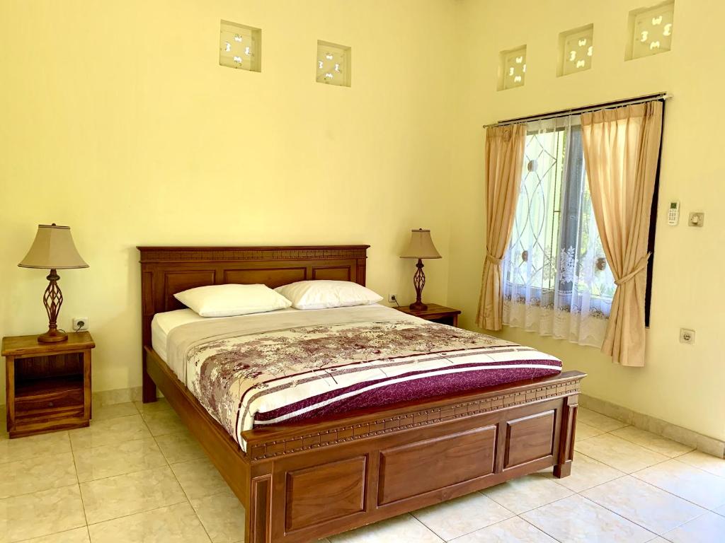 Двухместный (Двухместный номер с 1 кроватью и собственной ванной комнатой) гостевого дома Tregge Surf Camp Uluwatu, Улувату