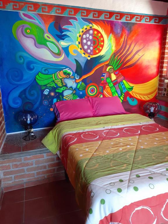 Двухместный (Двухместный номер с 1 кроватью и общей ванной комнатой) хостела Hostal Casa de Dante, Гуанахуато
