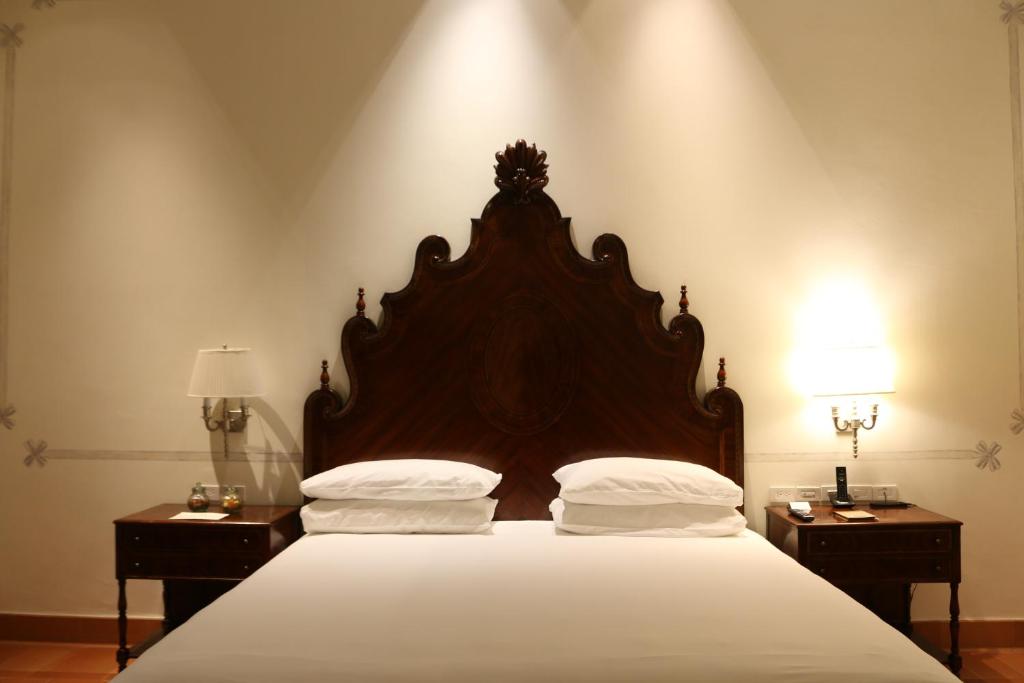 Двухместный (Улучшенный номер с кроватью размера «queen-size») отеля Hotel Solar de las Animas, Текила
